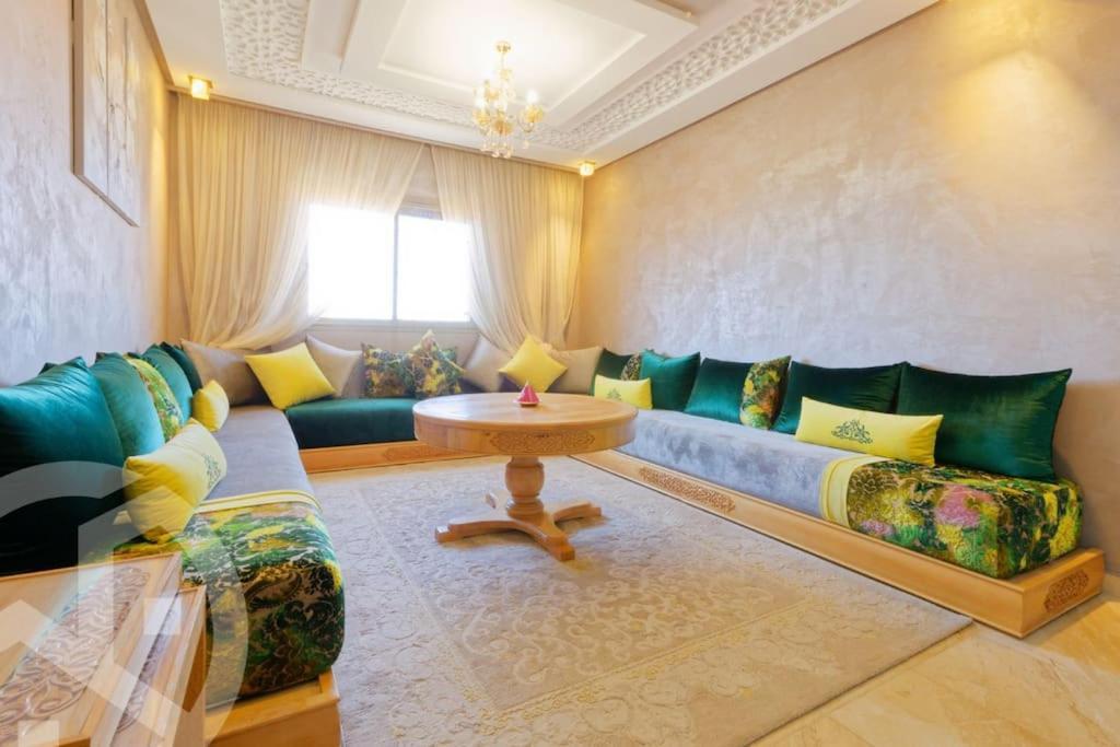 Appartement Des Lilas Dar Salam Chez Madame Assyl Avec 3 Piscines *