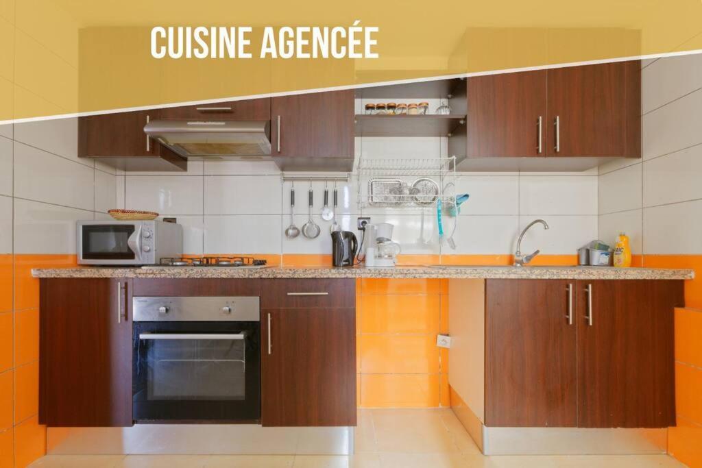 Appartement Des Lilas Dar Salam Chez Madame Assyl Avec 3 Piscines